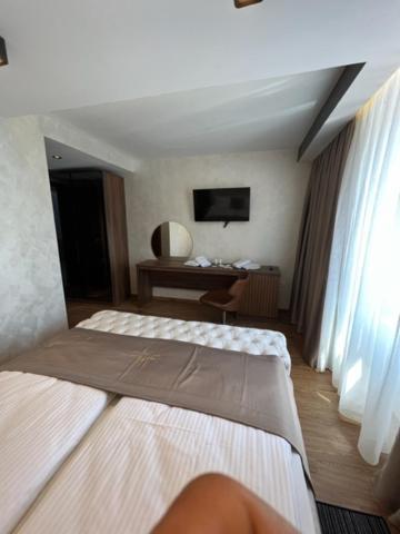 Hotel Palace San Valentino Umag Buitenkant foto